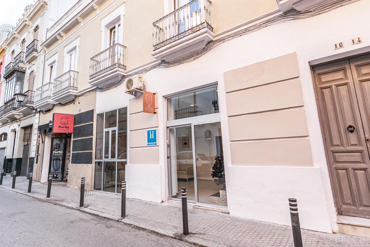 The Clover Seville Exterior photo