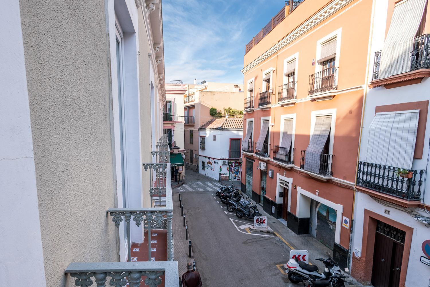 The Clover Seville Exterior photo